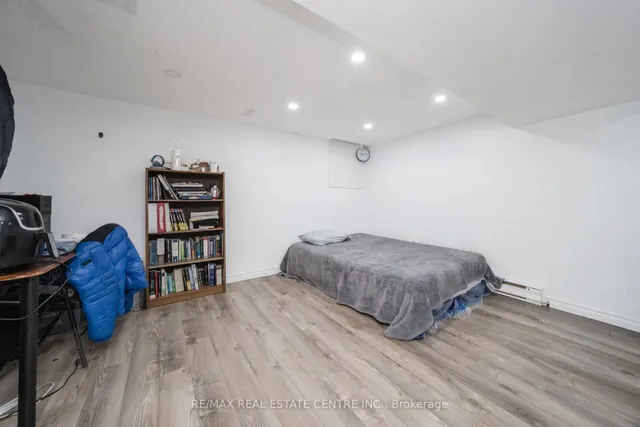 Additional image 40 of 24 Jackman Dr