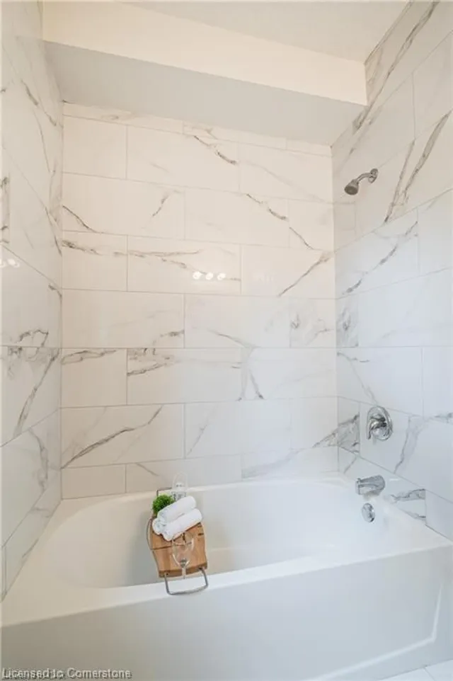 Additional image 21 of 164 Heiman St Unit 4B