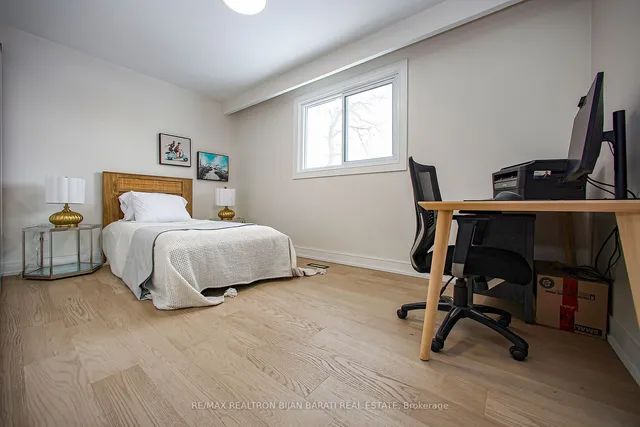 Additional image 26 of 66 Moore Park Ave