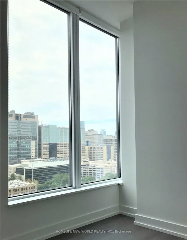 Additional image 10 of 203 College St Unit 1408