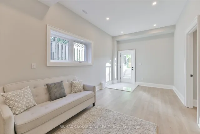 Additional image 35 of 84 Westbourne Ave