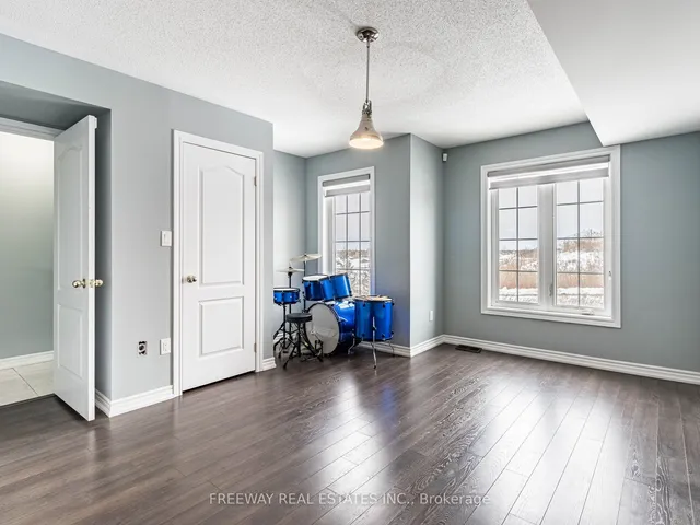 Additional image 6 of 46 Miami Grve