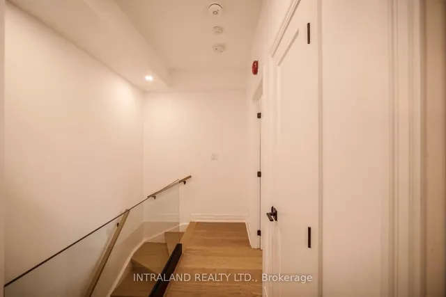 Additional image 9 of 500 Richmond St Unit 301