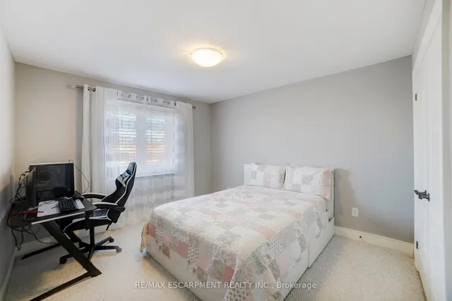 Additional image 43 of 111 Vineberg Dr