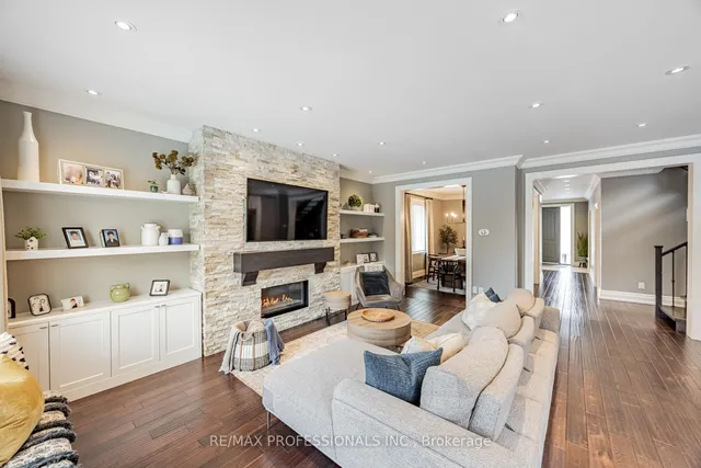 Additional image 10 of 54 Parkchester Rd