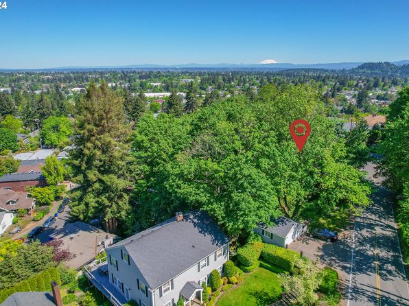 6647 SE Thorburn St, Portland, OR 97215