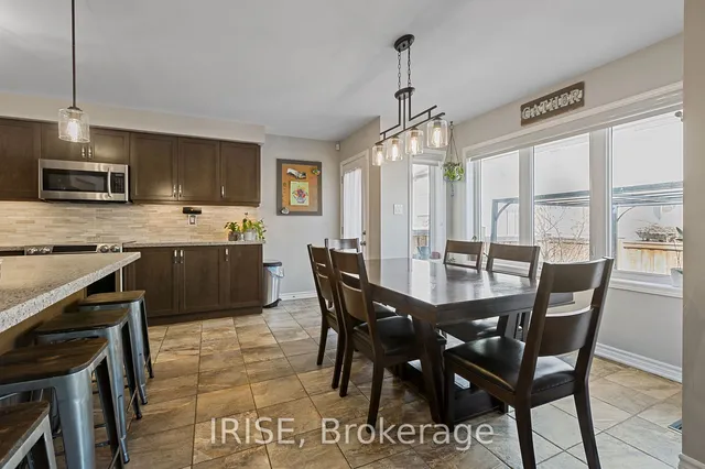 Additional image 28 of 173 Robert Parkinson Dr