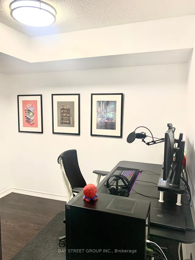 Additional image 7 of 19 Grand Trunk Cres Unit 3808