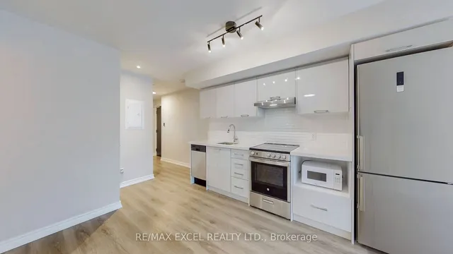 Additional image 23 of 87 Peter St Unit 1218
