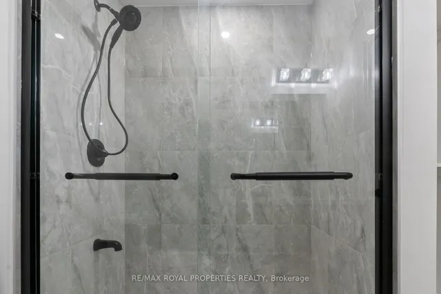 Additional image 28 of 304A Aylesworth Ave