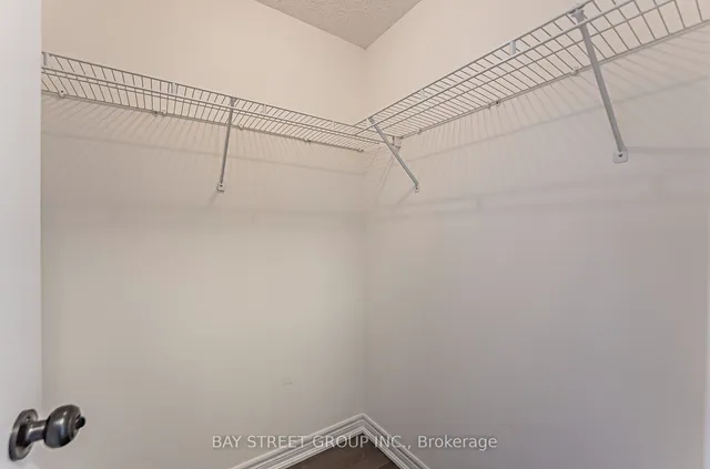 Additional image 31 of 19 English Garden Way