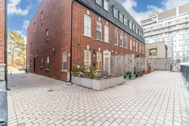 Additional image 2 of 1974 Bloor St Unit 12