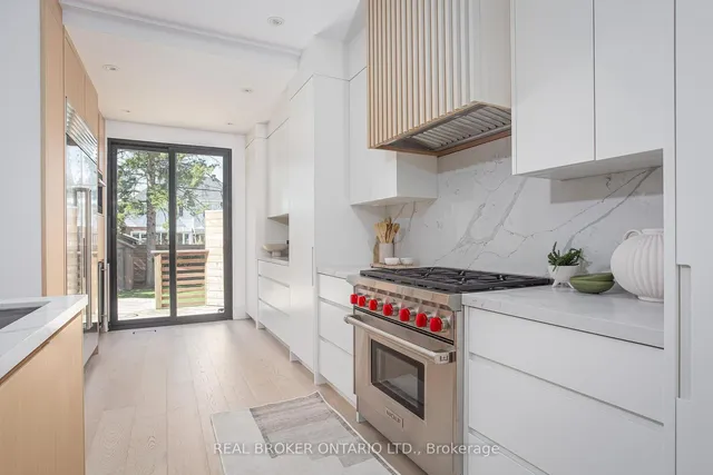 Additional image 10 of 108 Evans Ave