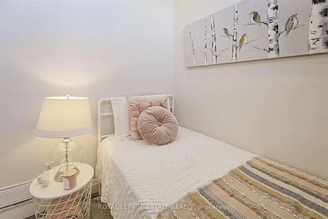 Additional image 16 of 1209 Queen St Unit 28