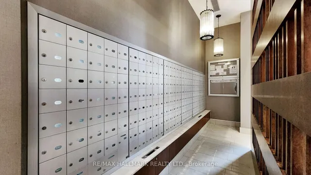 Additional image 29 of 18 Kenaston Gdns Unit 704