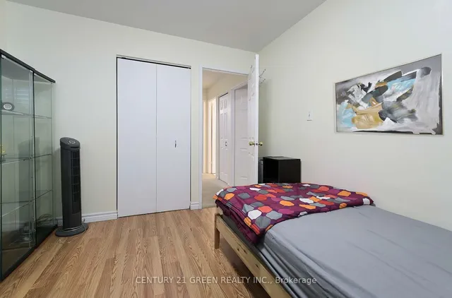 Additional image 19 of 719 Military Tr