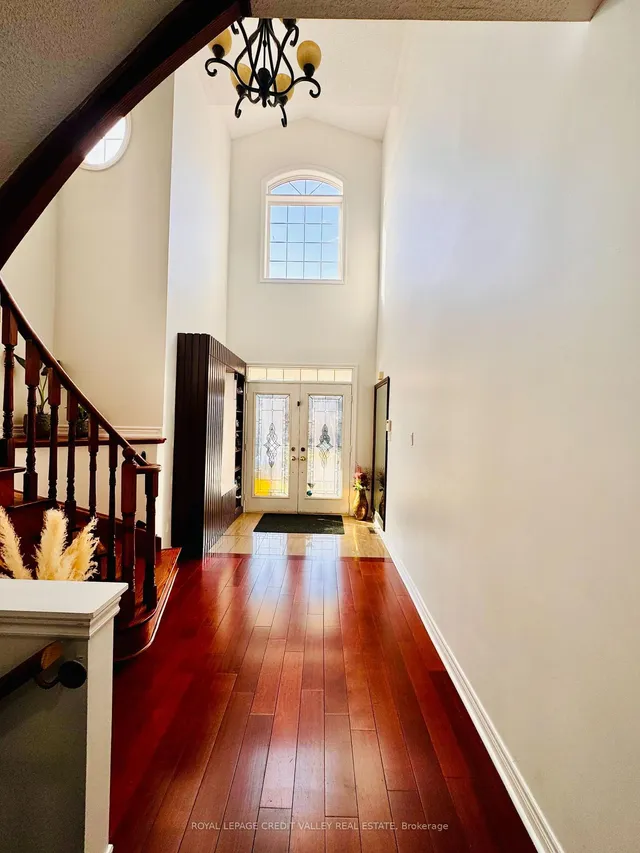 Additional image 2 of 17 Charger Lane