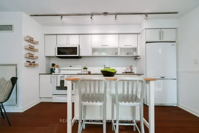 Additional image 5 of 205 Frederick St Unit 211