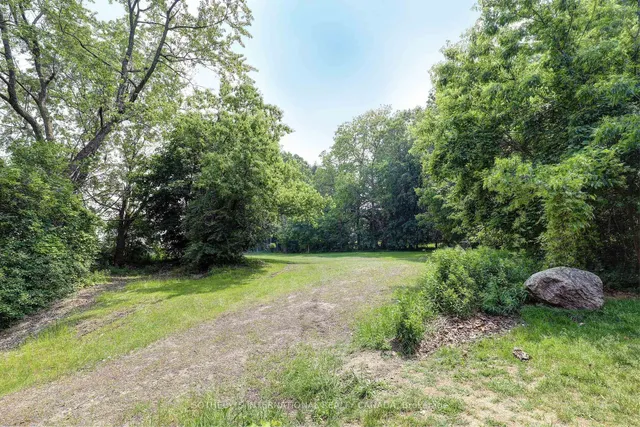 Additional image 28 of 19 Southvale Dr