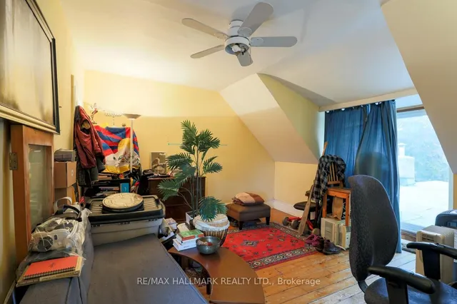 Additional image 33 of 129 Brunswick Ave