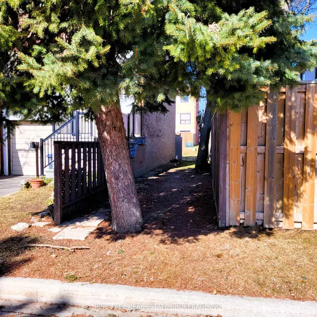 Additional image 2 of 104 Baronwood Crt Unit 104