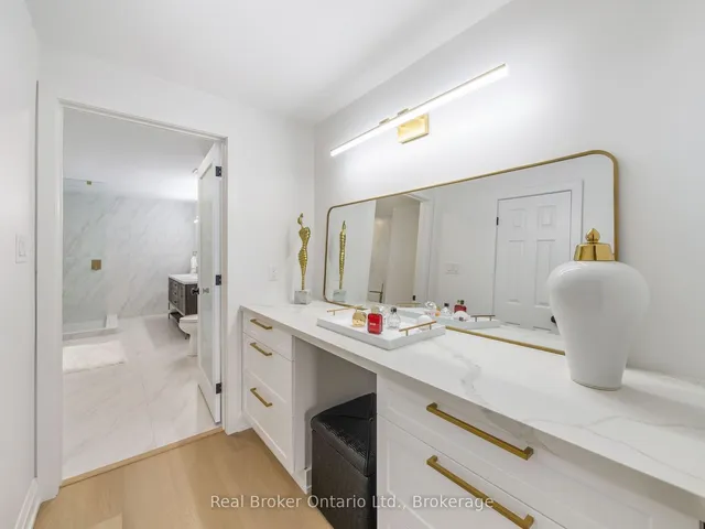 Additional image 24 of 97 EDGEWATER Dr