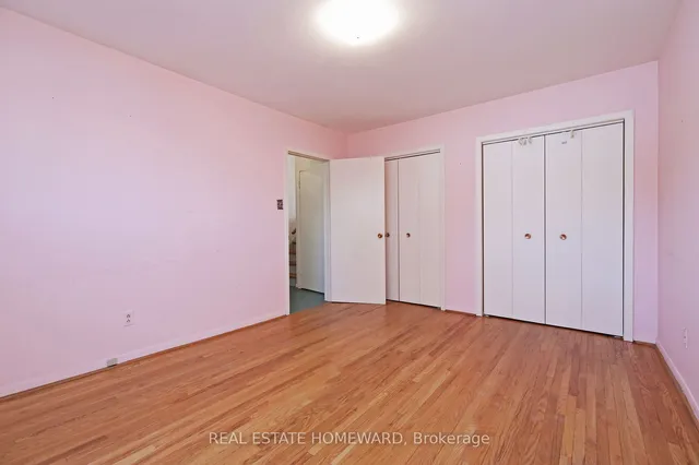 Additional image 28 of 36 Manorglen Cres