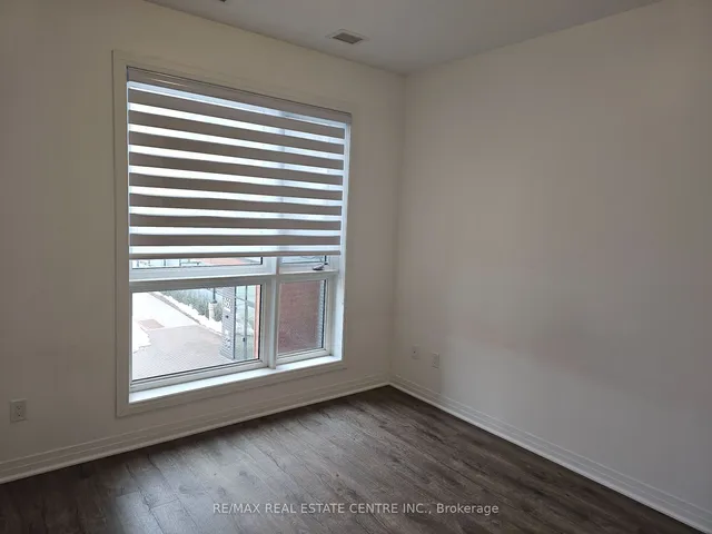 Additional image 8 of 460 gordon krantz Ave Unit 209