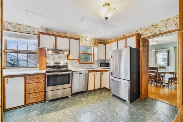 Additional image 10 of 8 Abbotsford Rd