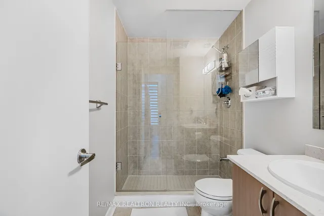 Additional image 21 of 525 Wilson Ave Unit 1011