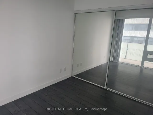 Additional image 15 of 42 Charles St Unit 2510