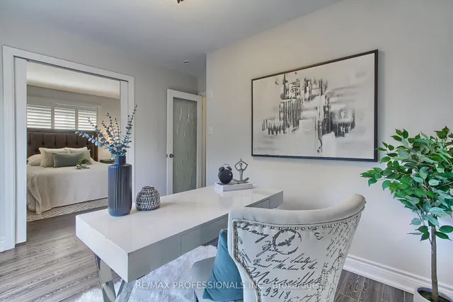 Additional image 34 of 425 CANTERBURY Cres