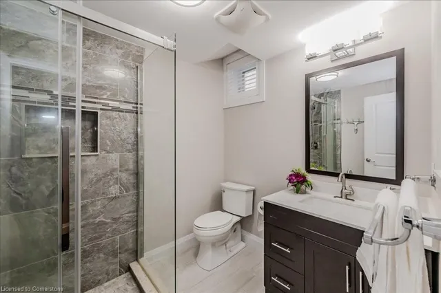 Additional image 40 of 82 River Ridge St