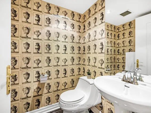 Additional image 5 of 2727 Yonge St Unit 405