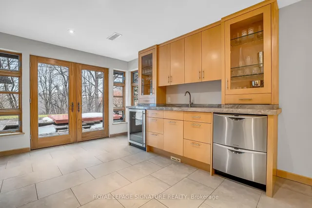 Additional image 21 of 39 Farmcote Rd