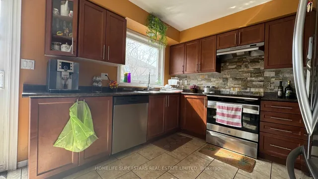 Additional image 13 of 980 Peter Robertson Blvd