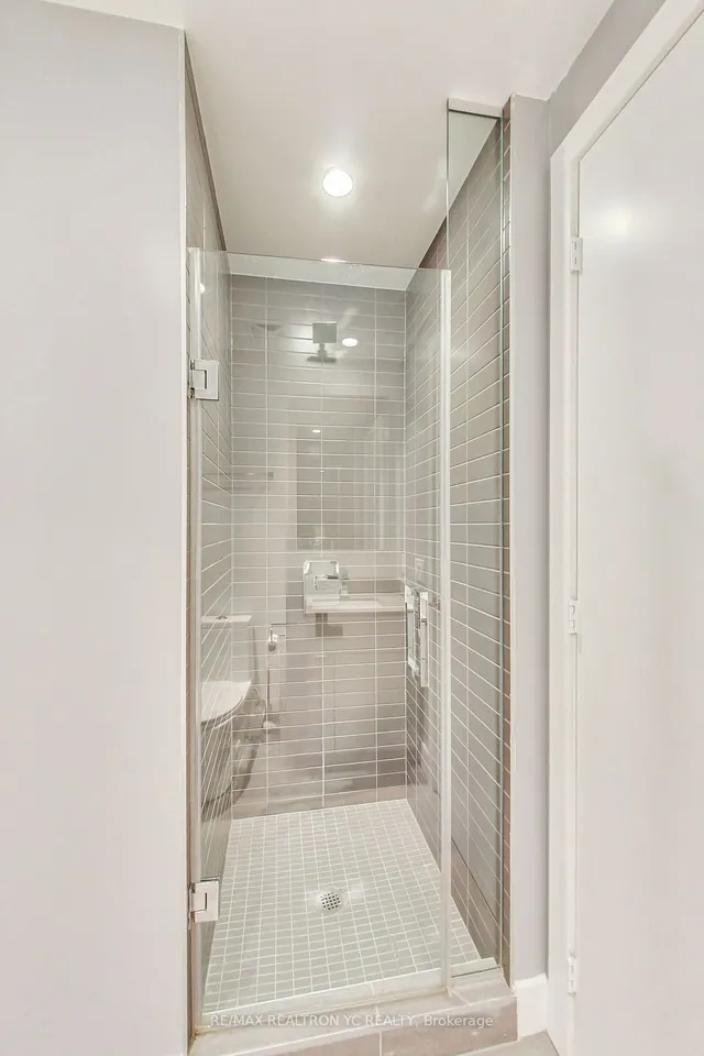 Additional image 21 of 7 Grenville St Unit 4705