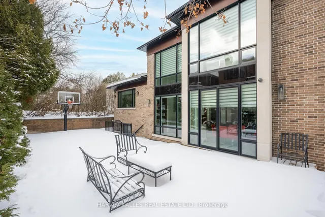 Additional image 40 of 313 Hillhurst Blvd