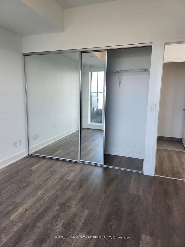 Additional image 17 of 297 Oakwalk Dr Unit 2004