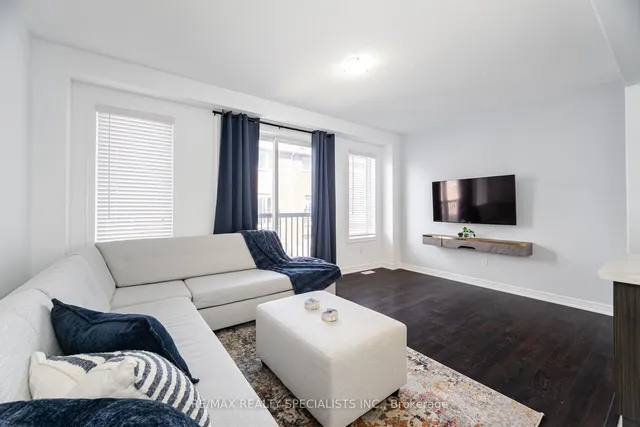 Additional image 15 of 12 Faye St