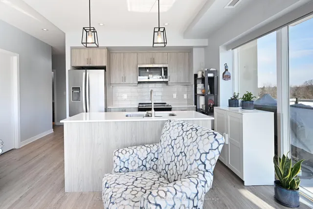 Additional image 14 of 16 Markle Cres Unit 409