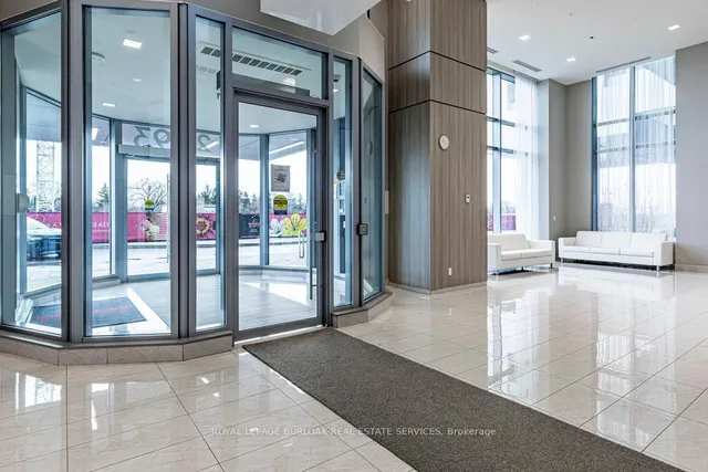 Additional image 4 of 2093 Fairview St Unit 902