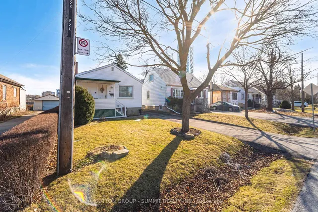 Additional image 3 of 21 ACORN Ave