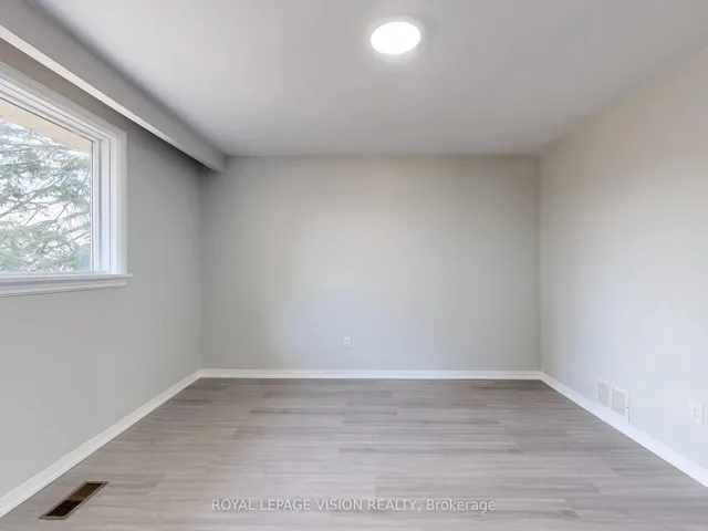 Additional image 9 of 27 Westcroft Dr