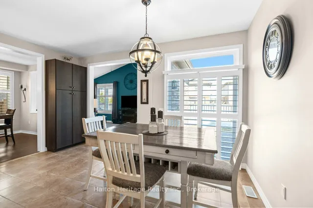 Additional image 24 of 72 Garinger Cres