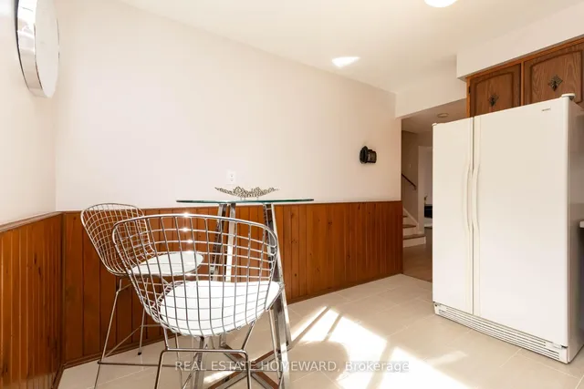 Additional image 10 of 118 Bonis Ave