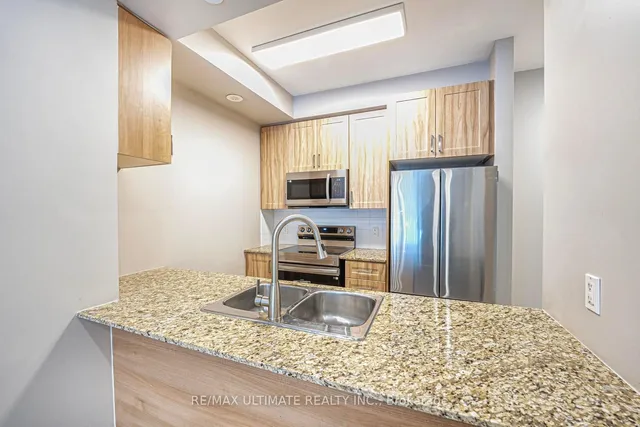 Additional image 7 of 330 Village Green Sq Unit TH 06