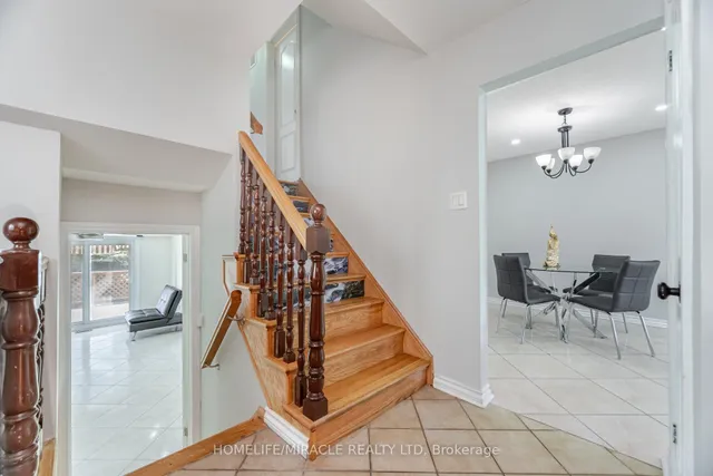 Additional image 17 of 35 Bay Crest Dr