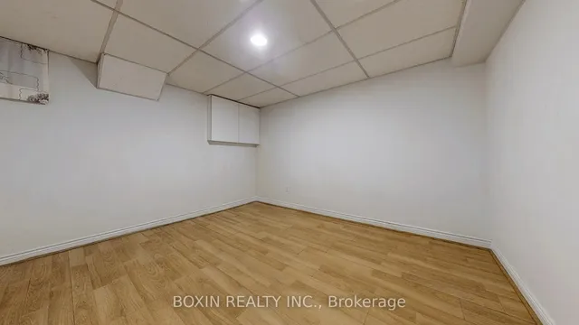 Additional image 24 of 55 Heathview Ave