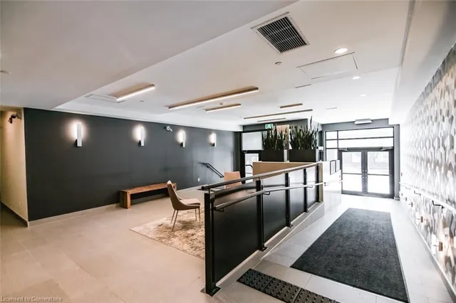 Additional image 24 of 690 King St Unit 309